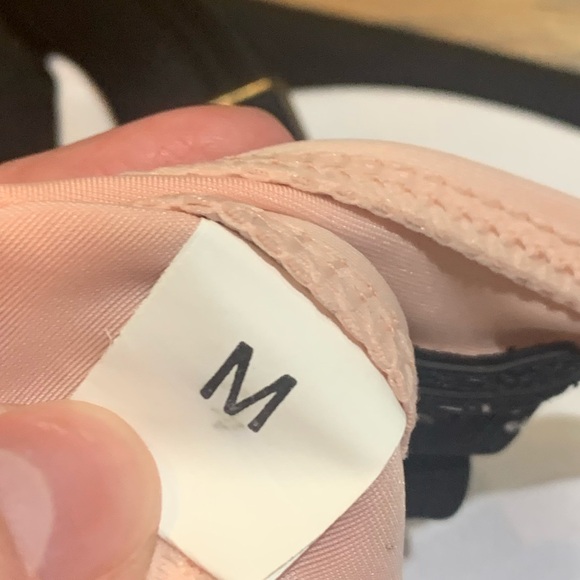 Two Tone Contrast Triangle Bikini Size Small - Picture 5 of 6